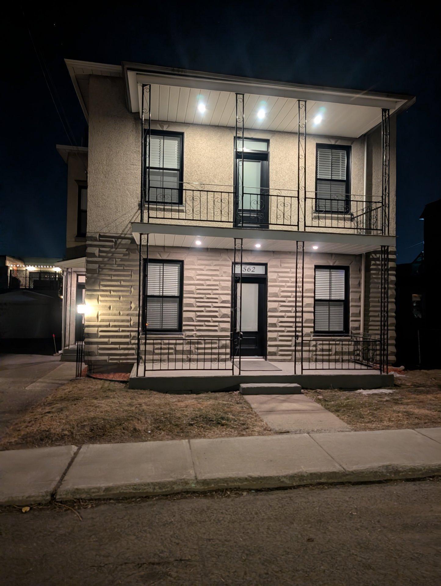 









562


Rue Fournier

,
Saint-Jérôme,




QC
J7Z4V6

