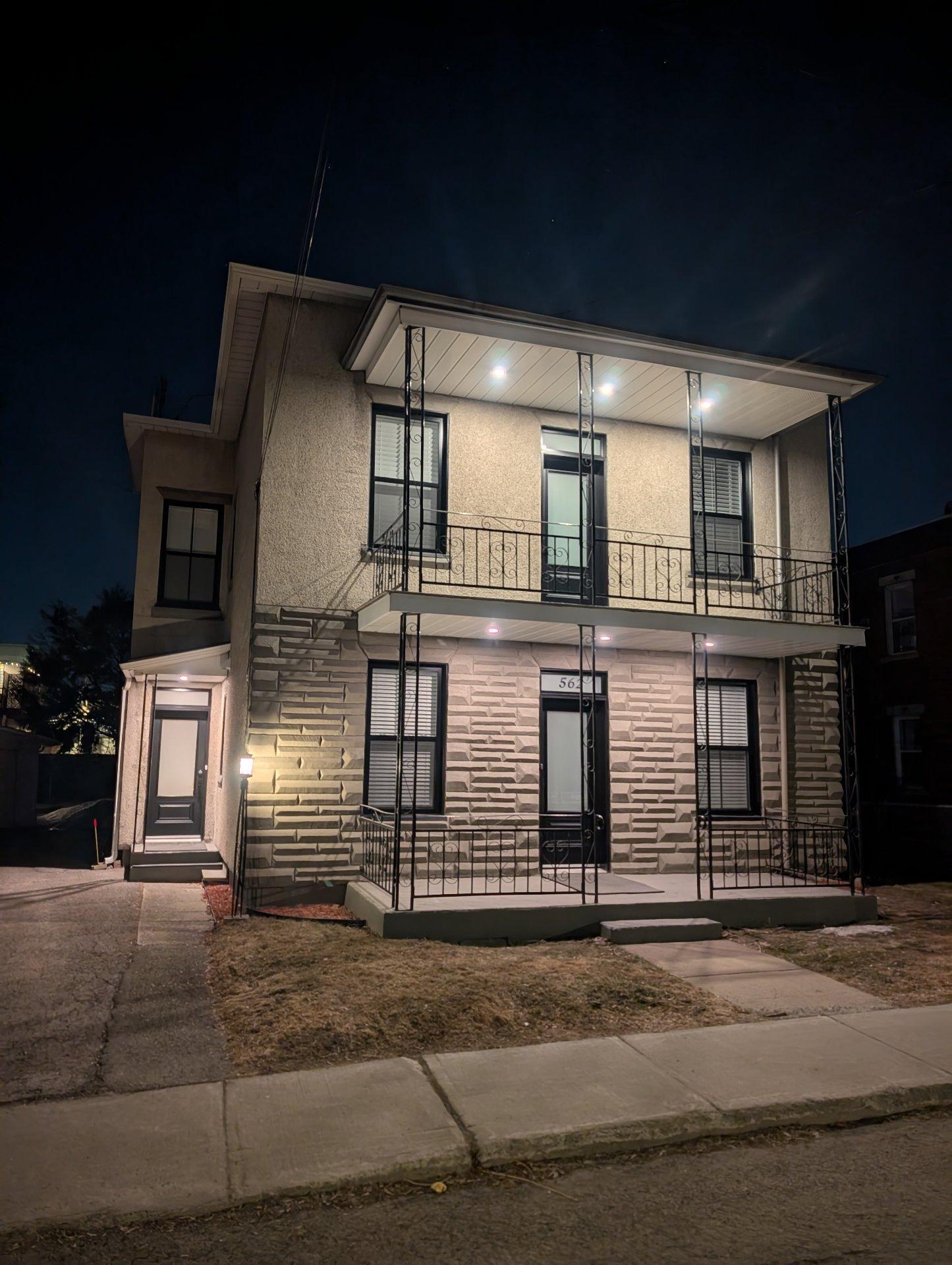 









562


Rue Fournier

,
Saint-Jérôme,




QC
J7Z4V6


