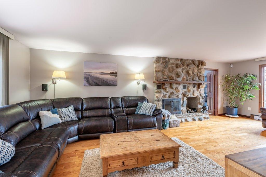 









3


Rue du Mont-Blanc

,
Cantley,




QC
J8V3B2


