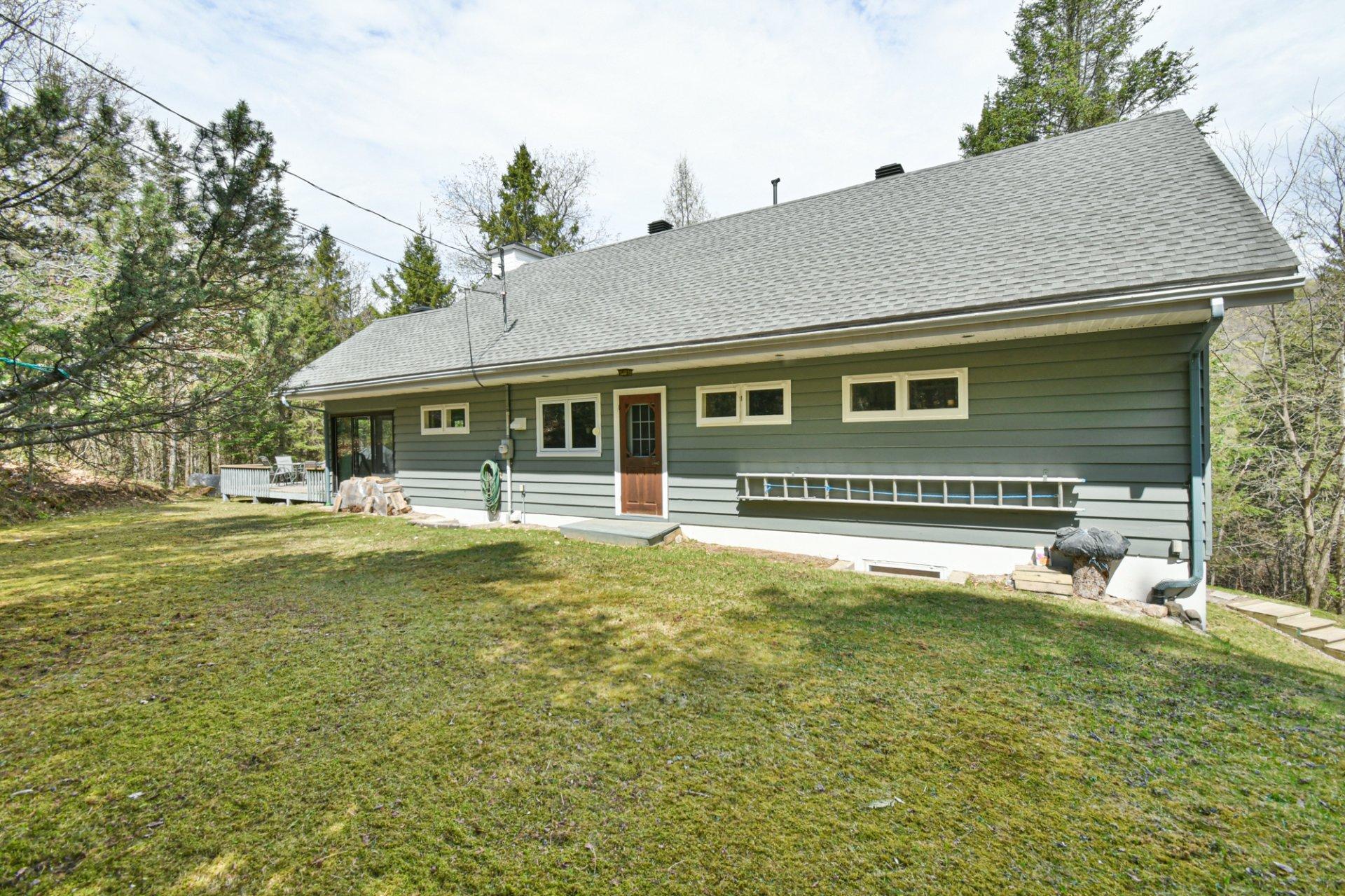 









566


Ch. Forest

,
Saint-Sauveur,




QC
J0R1R7

