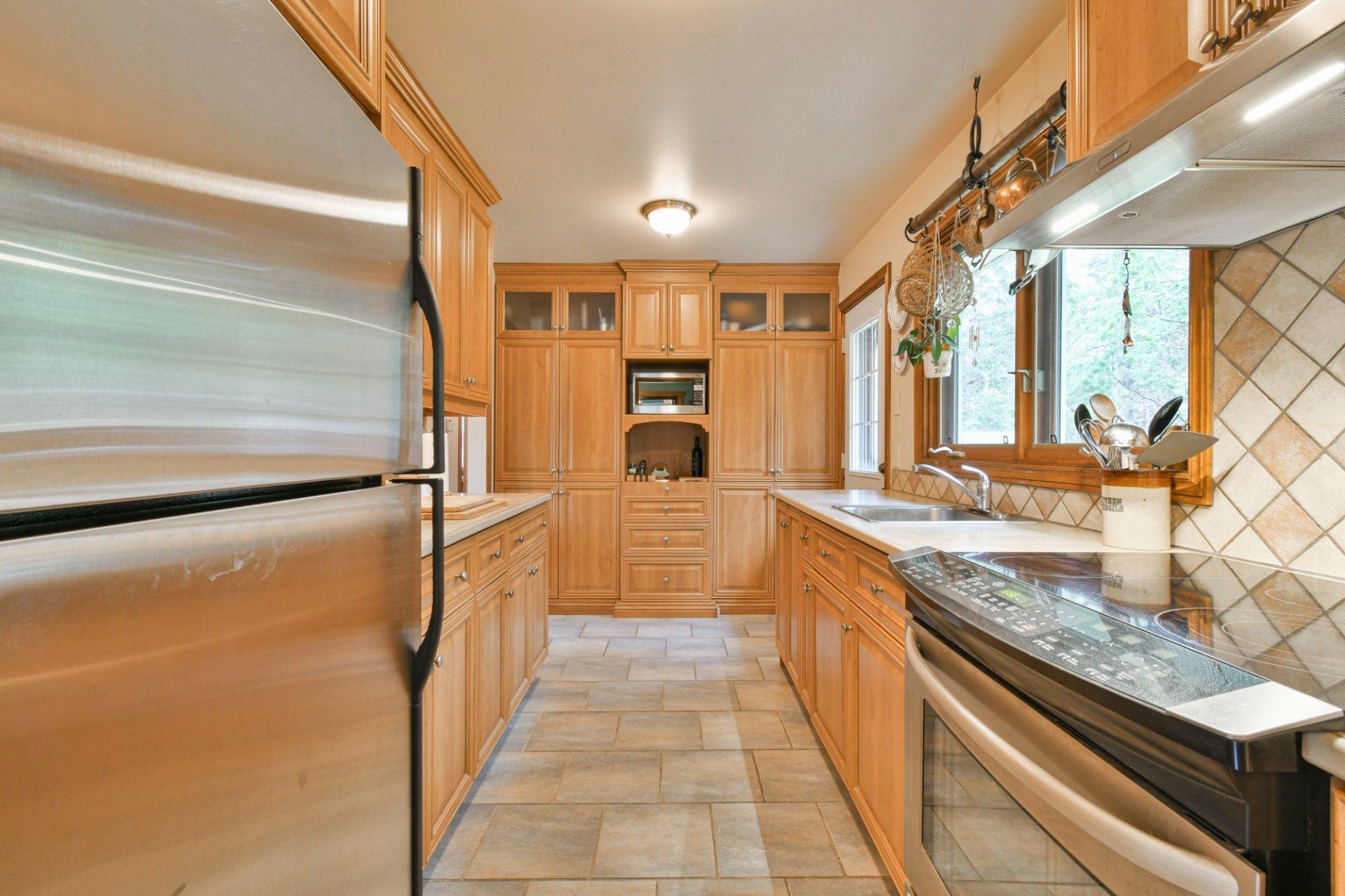 









566


Ch. Forest

,
Saint-Sauveur,




QC
J0R1R7

