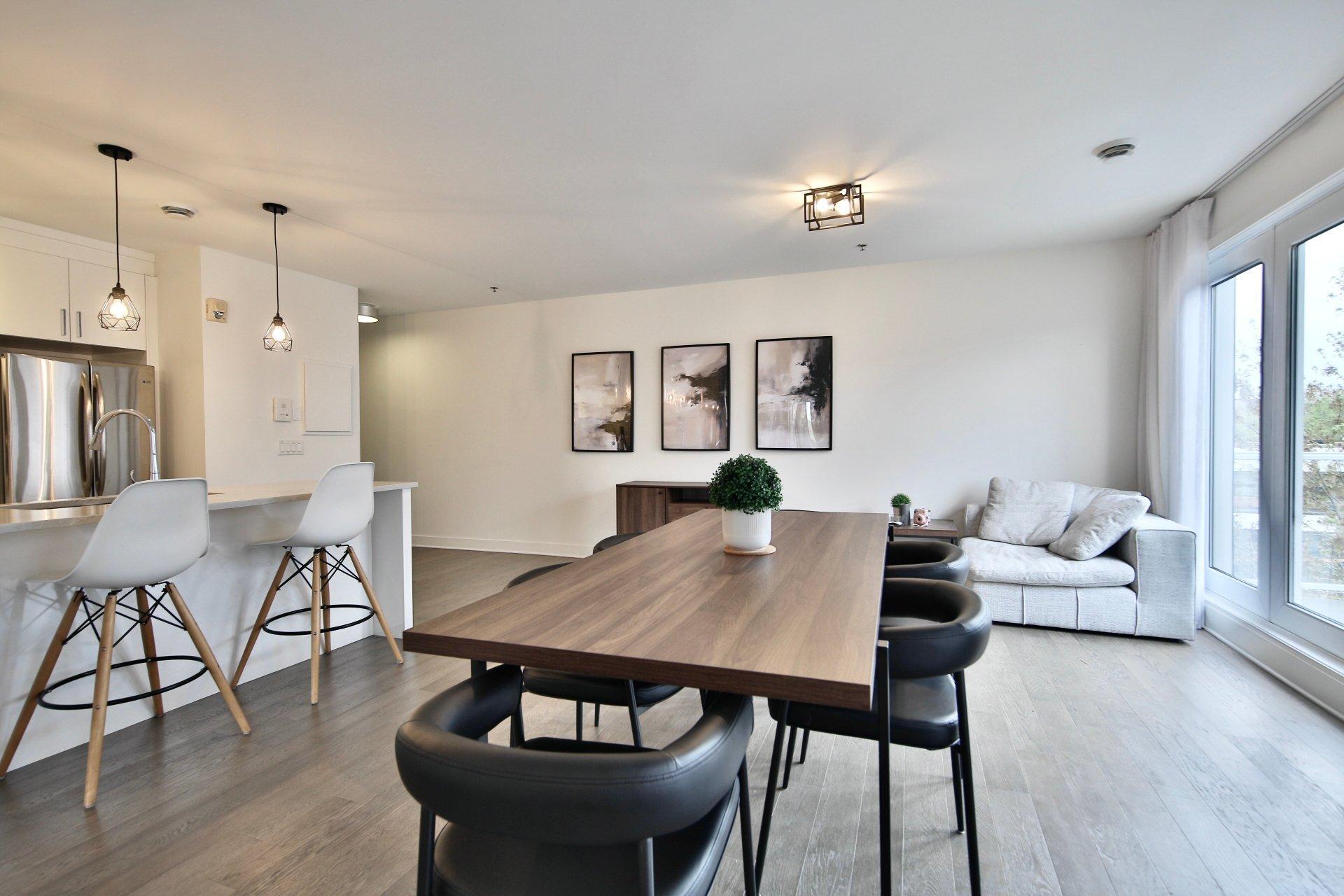 









855


Ch. Tiffin

, 401,
Longueuil (Le Vieux-Longueuil),




QC
J4P3G6

