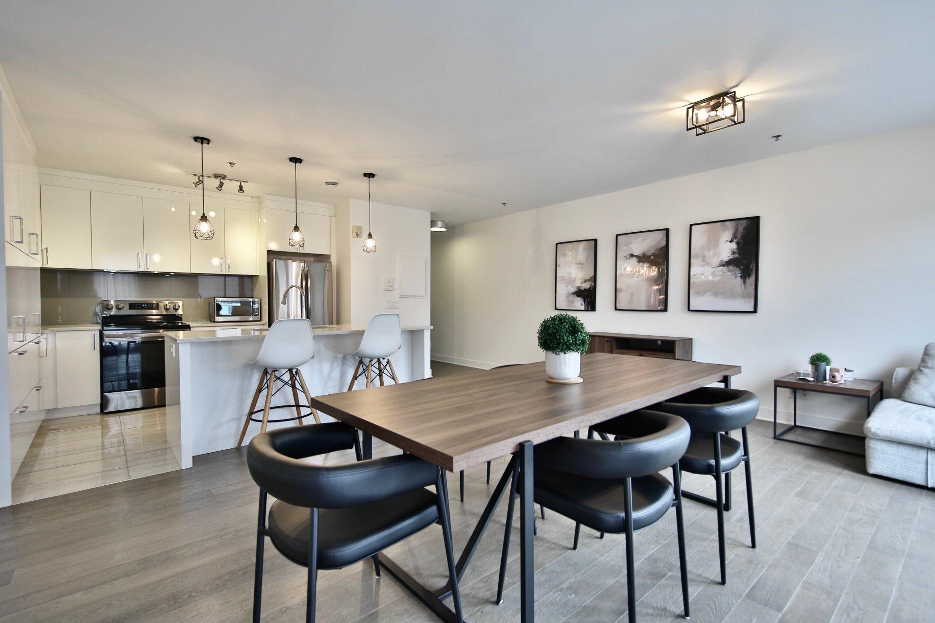 









855


Ch. Tiffin

, 401,
Longueuil (Le Vieux-Longueuil),




QC
J4P3G6

