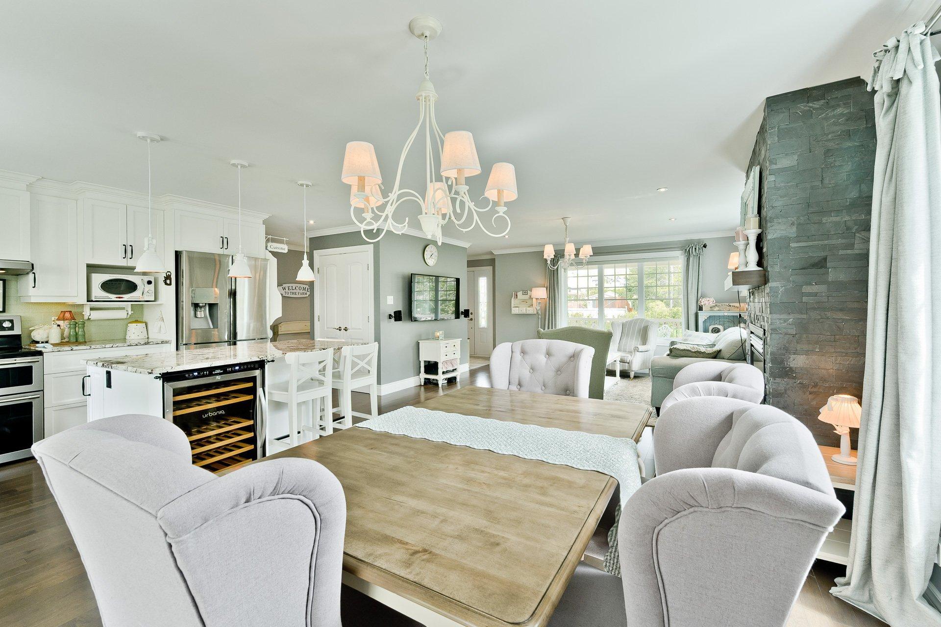 









3324


Rue Générations

,
Sherbrooke (Brompton/Rock Forest/Saint-Élie/Deauville),




QC
J1N0P9

