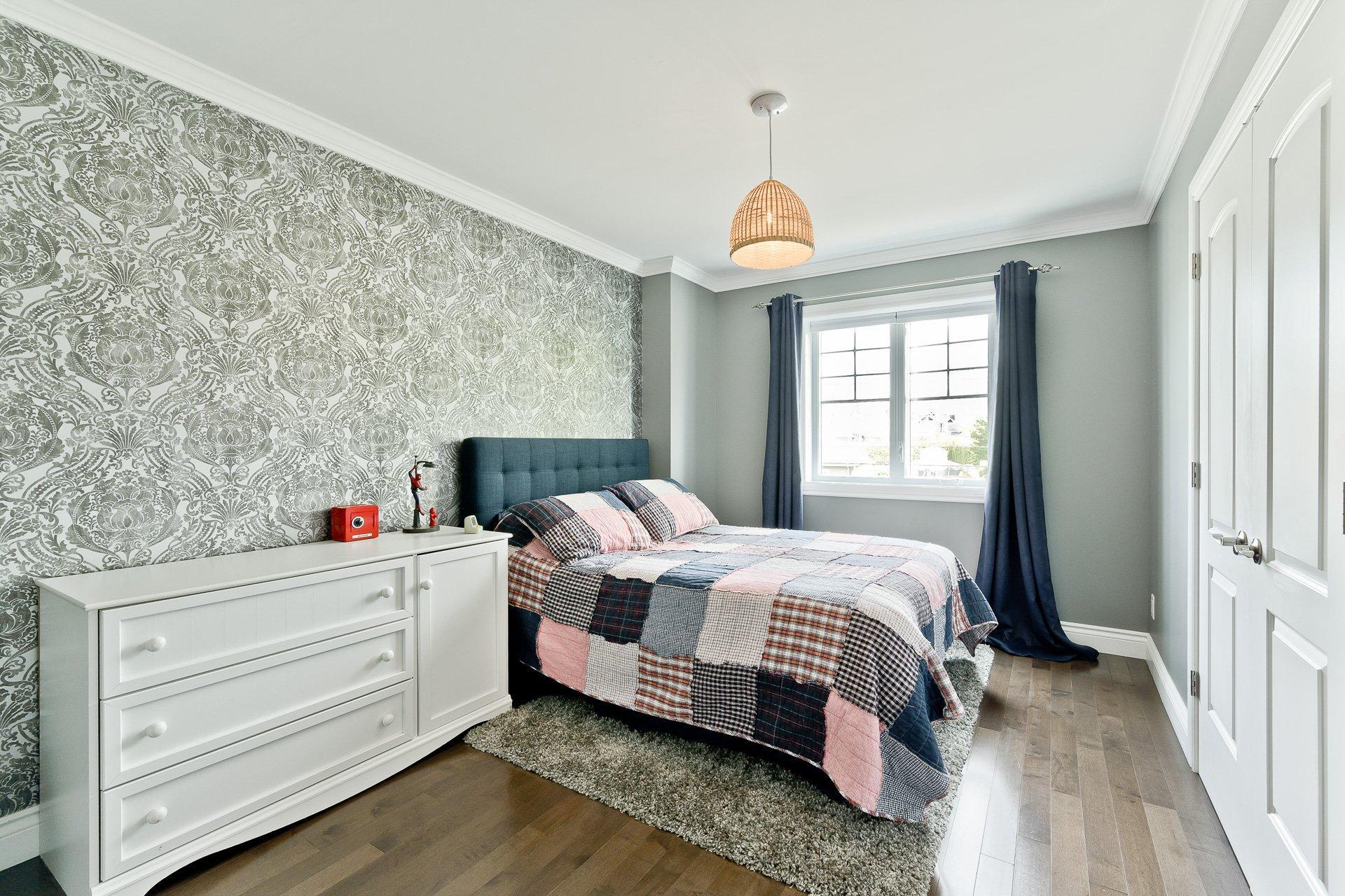 









3324


Rue Générations

,
Sherbrooke (Brompton/Rock Forest/Saint-Élie/Deauville),




QC
J1N0P9

