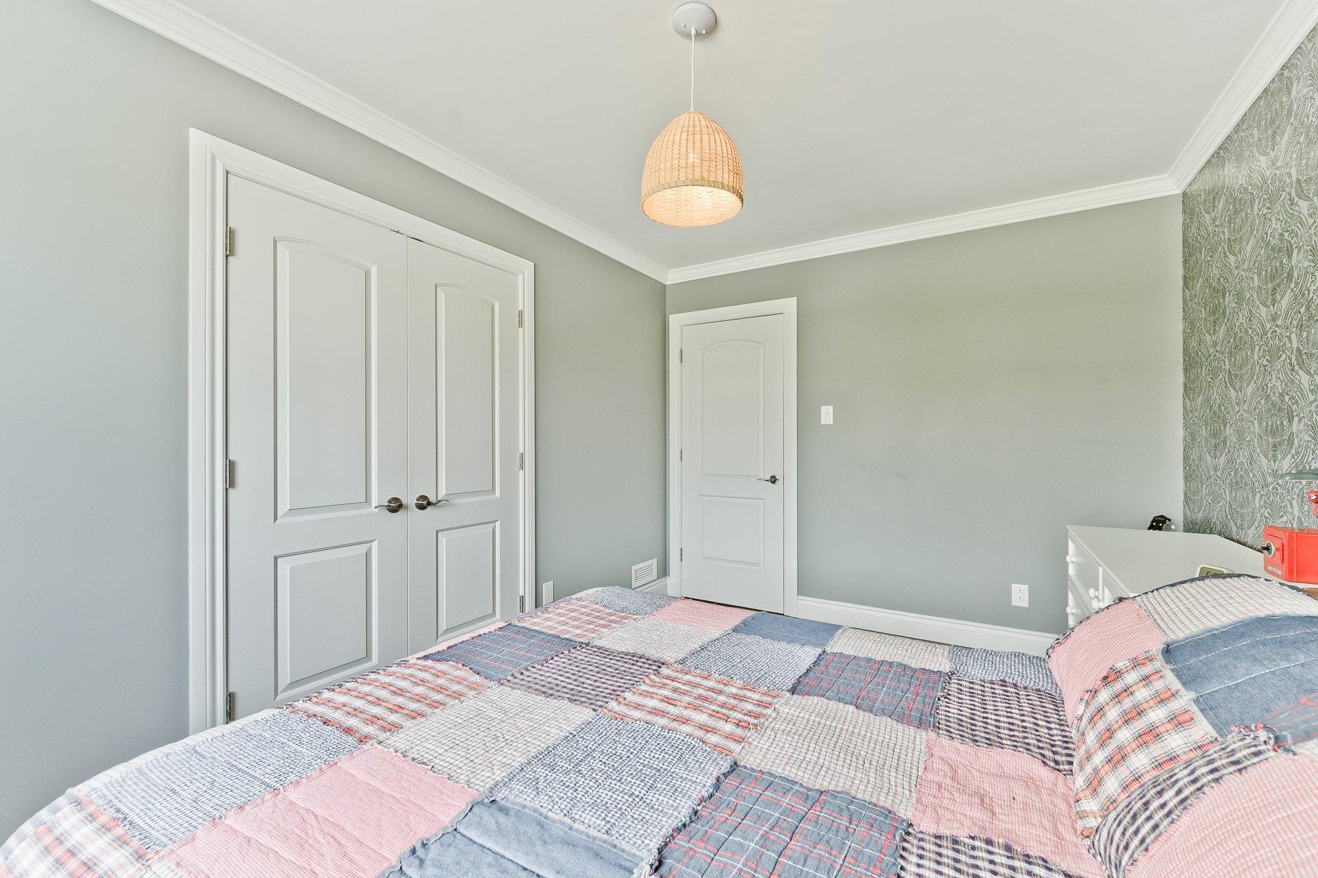 









3324


Rue Générations

,
Sherbrooke (Brompton/Rock Forest/Saint-Élie/Deauville),




QC
J1N0P9

