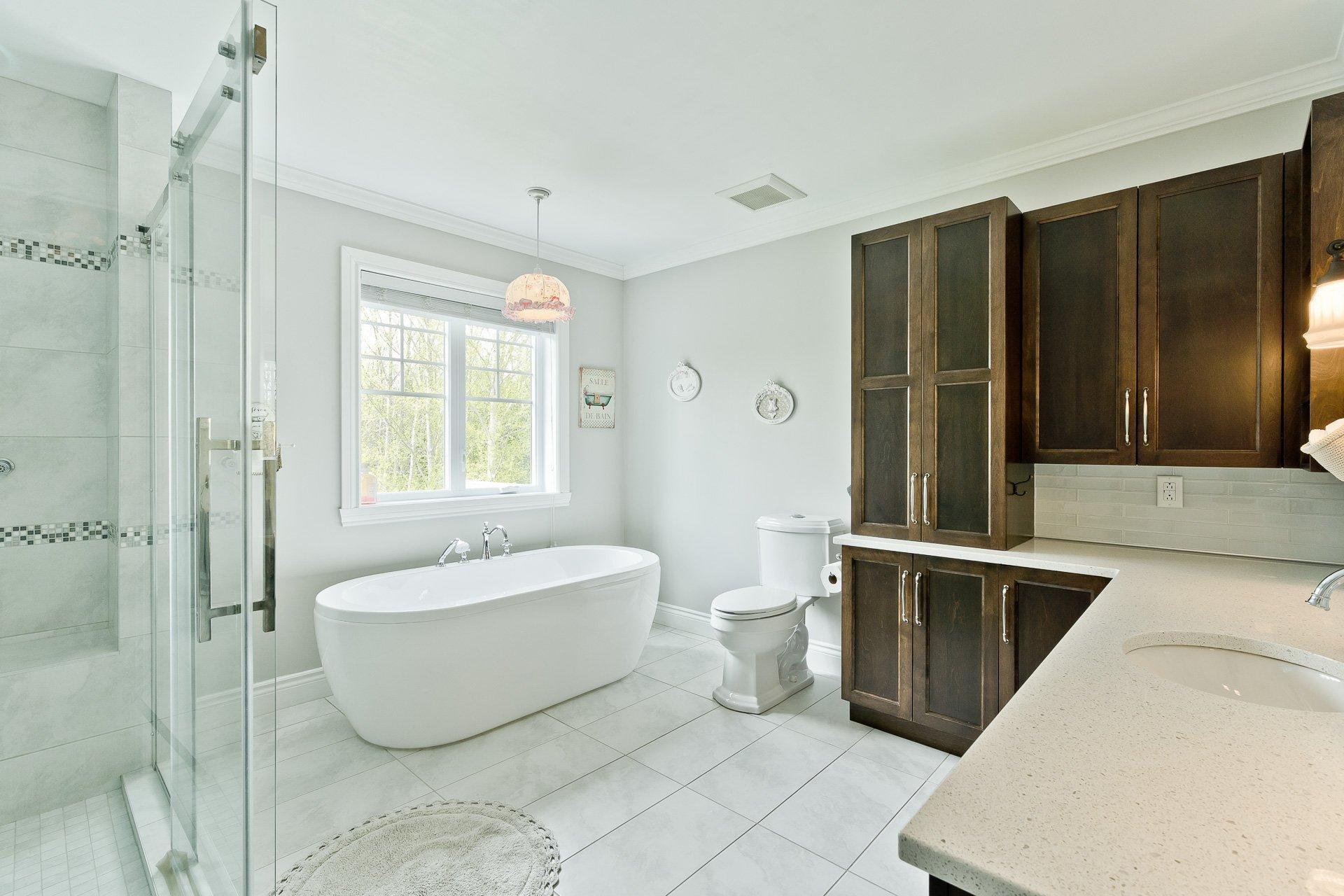 









3324


Rue Générations

,
Sherbrooke (Brompton/Rock Forest/Saint-Élie/Deauville),




QC
J1N0P9

