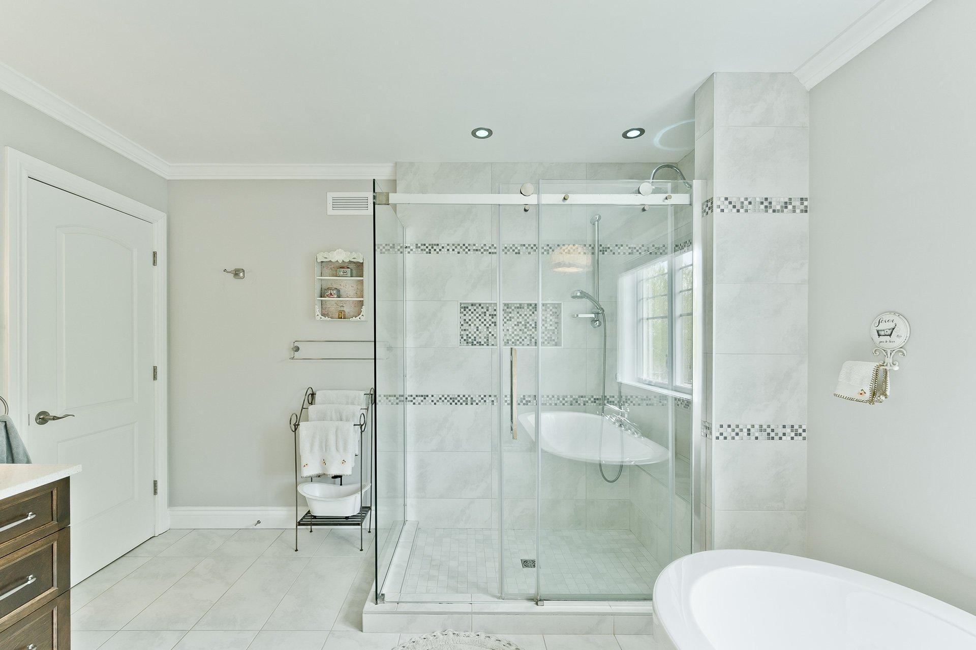 









3324


Rue Générations

,
Sherbrooke (Brompton/Rock Forest/Saint-Élie/Deauville),




QC
J1N0P9

