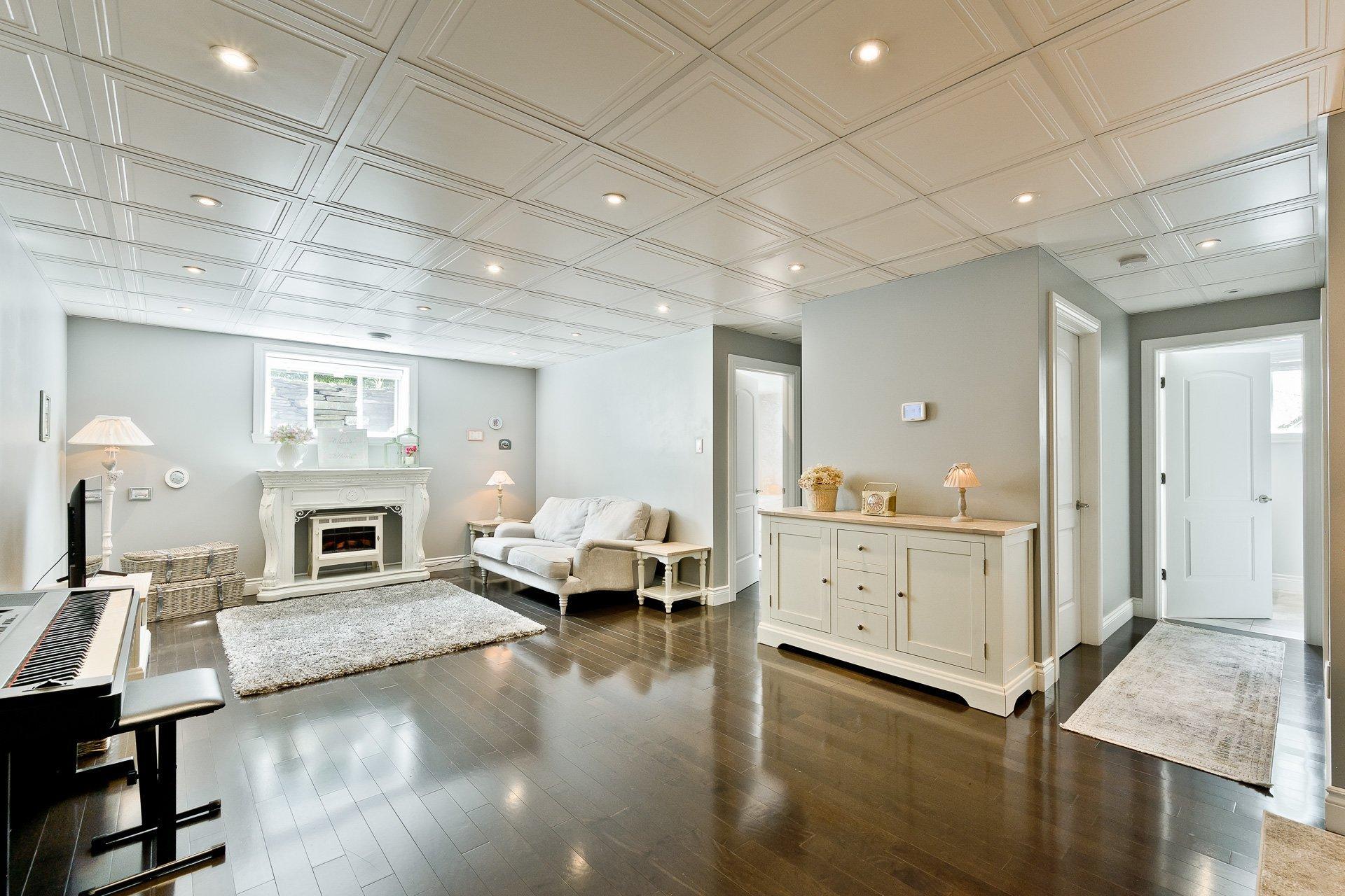 









3324


Rue Générations

,
Sherbrooke (Brompton/Rock Forest/Saint-Élie/Deauville),




QC
J1N0P9

