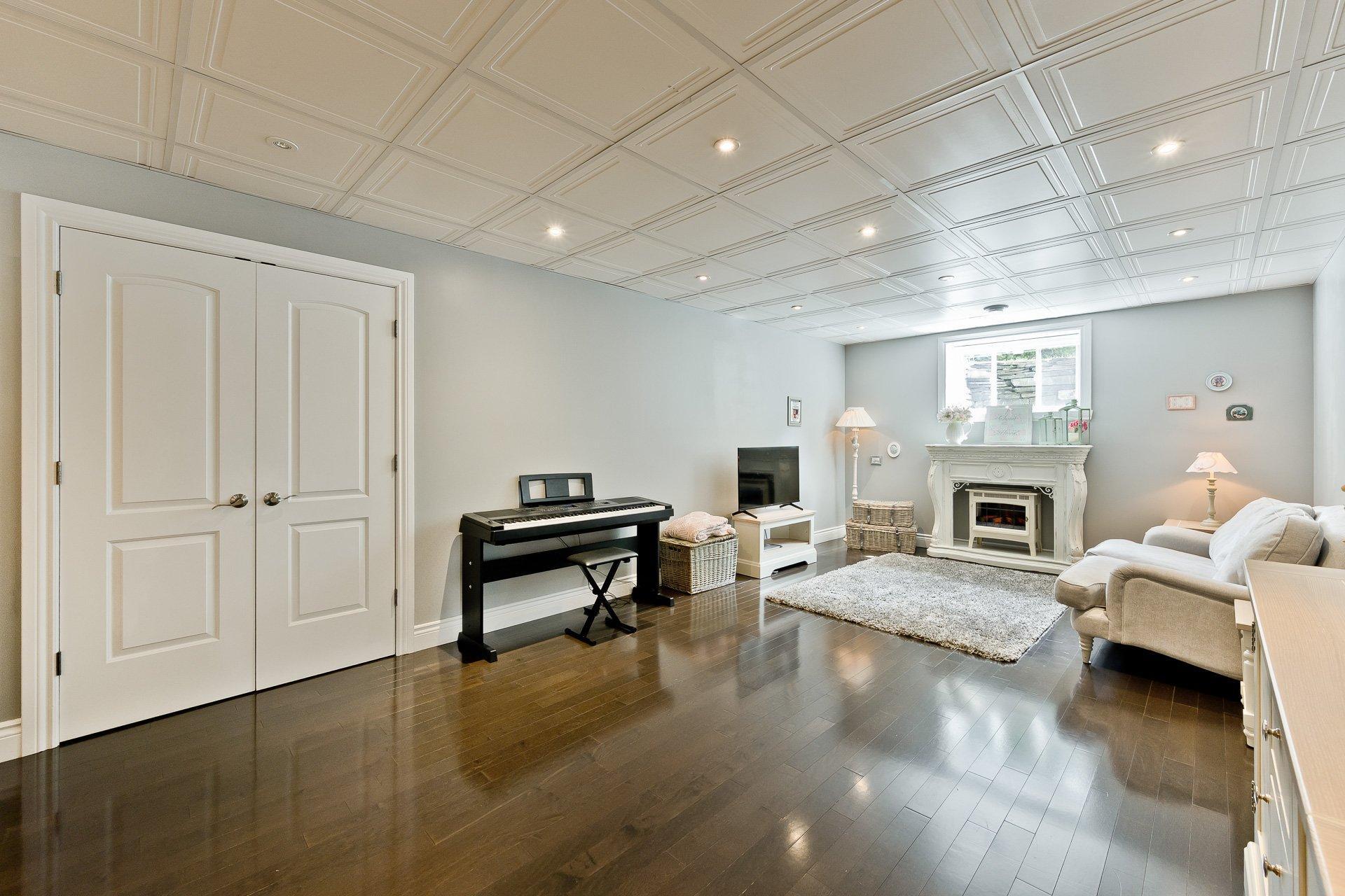 









3324


Rue Générations

,
Sherbrooke (Brompton/Rock Forest/Saint-Élie/Deauville),




QC
J1N0P9

