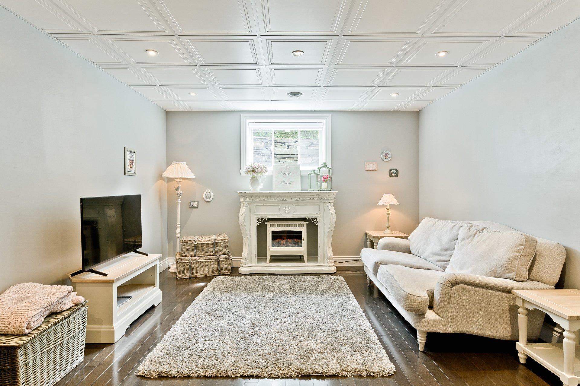 









3324


Rue Générations

,
Sherbrooke (Brompton/Rock Forest/Saint-Élie/Deauville),




QC
J1N0P9


