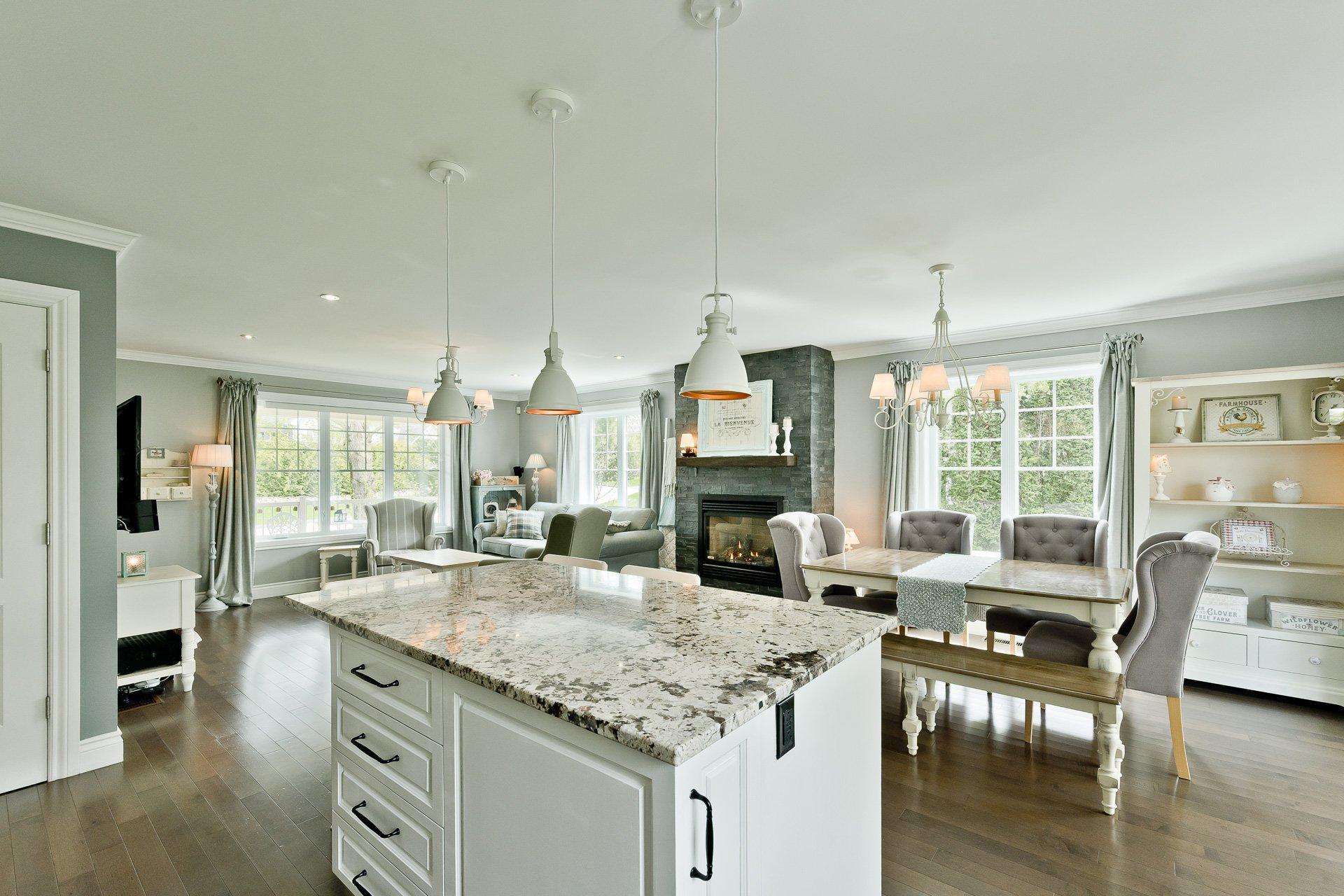 









3324


Rue Générations

,
Sherbrooke (Brompton/Rock Forest/Saint-Élie/Deauville),




QC
J1N0P9

