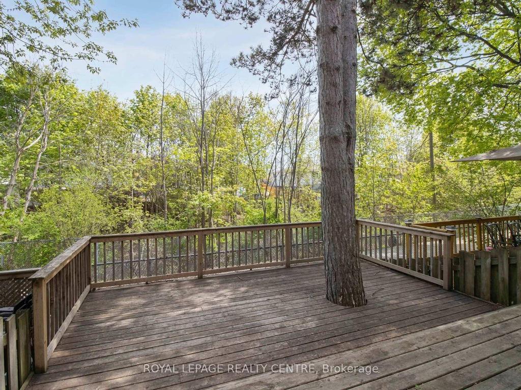 









915


Inverhouse

Drive, 69,
Mississauga,




ON
L5J 4B2

