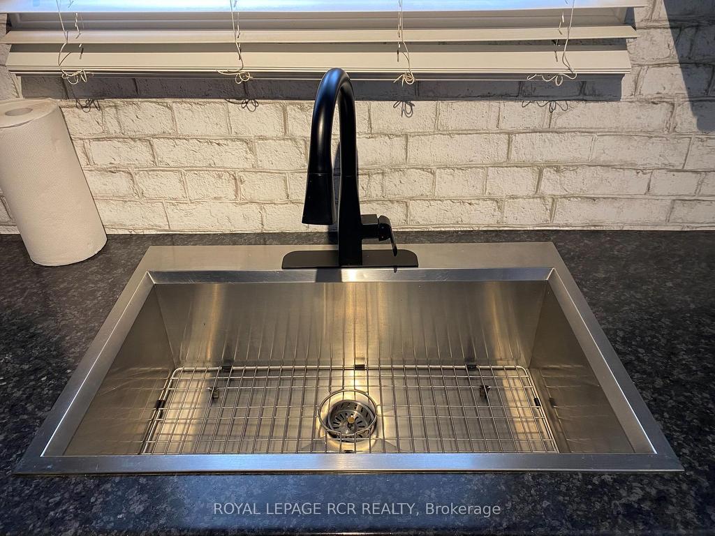 









128


Elaine

Drive,
Orangeville,




ON
L9W 4S1

