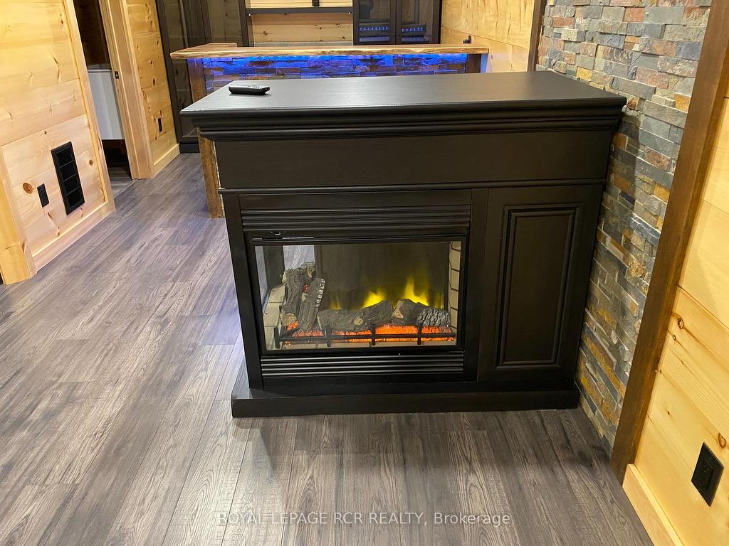 









128


Elaine

Drive,
Orangeville,




ON
L9W 4S1

