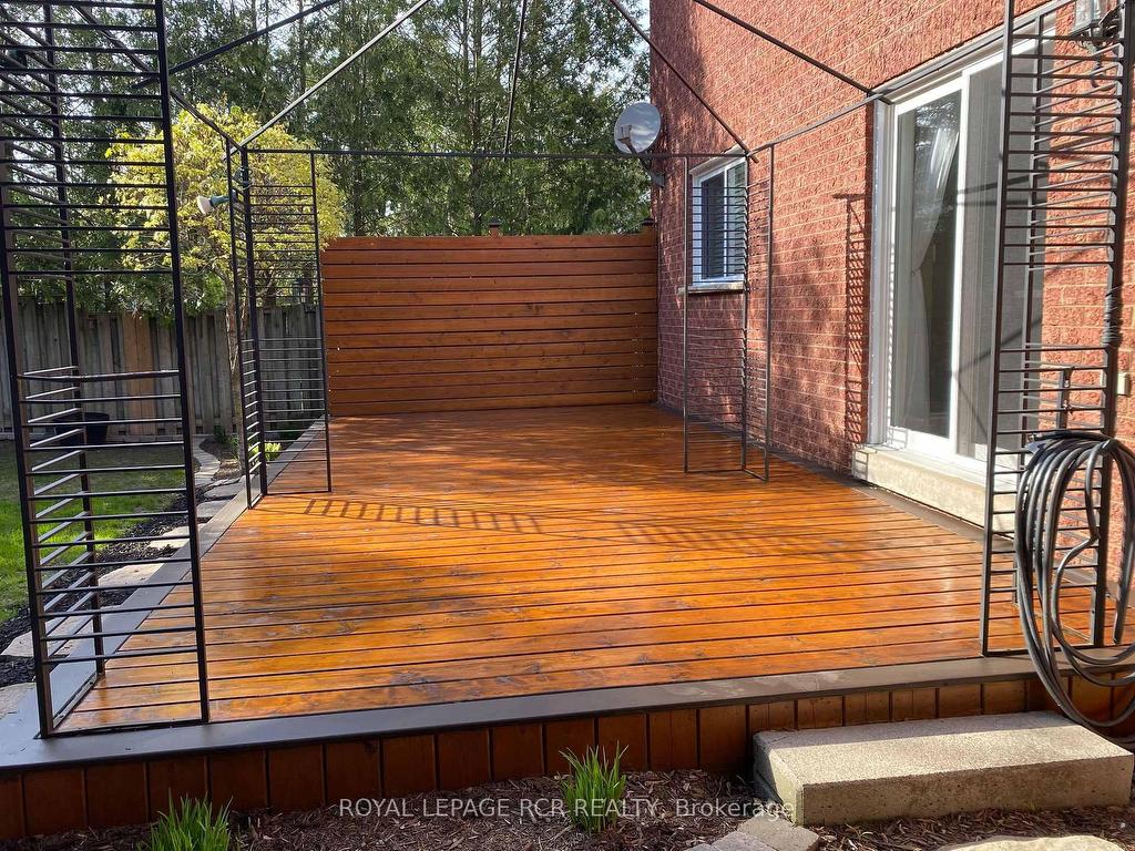 









128


Elaine

Drive,
Orangeville,




ON
L9W 4S1

