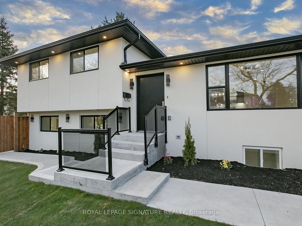 









633


Green Meadow

Crescent North,
Waterloo,




ON
N2V 1E1

