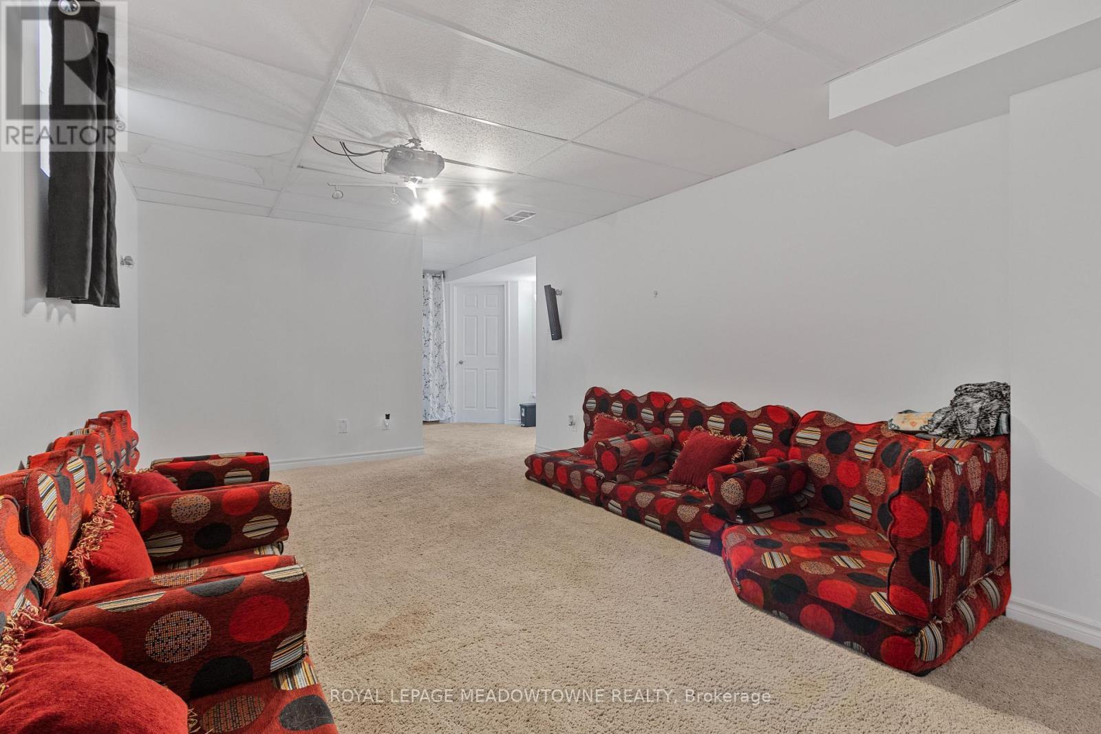 












1162 SMITHER ROAD

,
London North,




Ontario
N6G5R8

