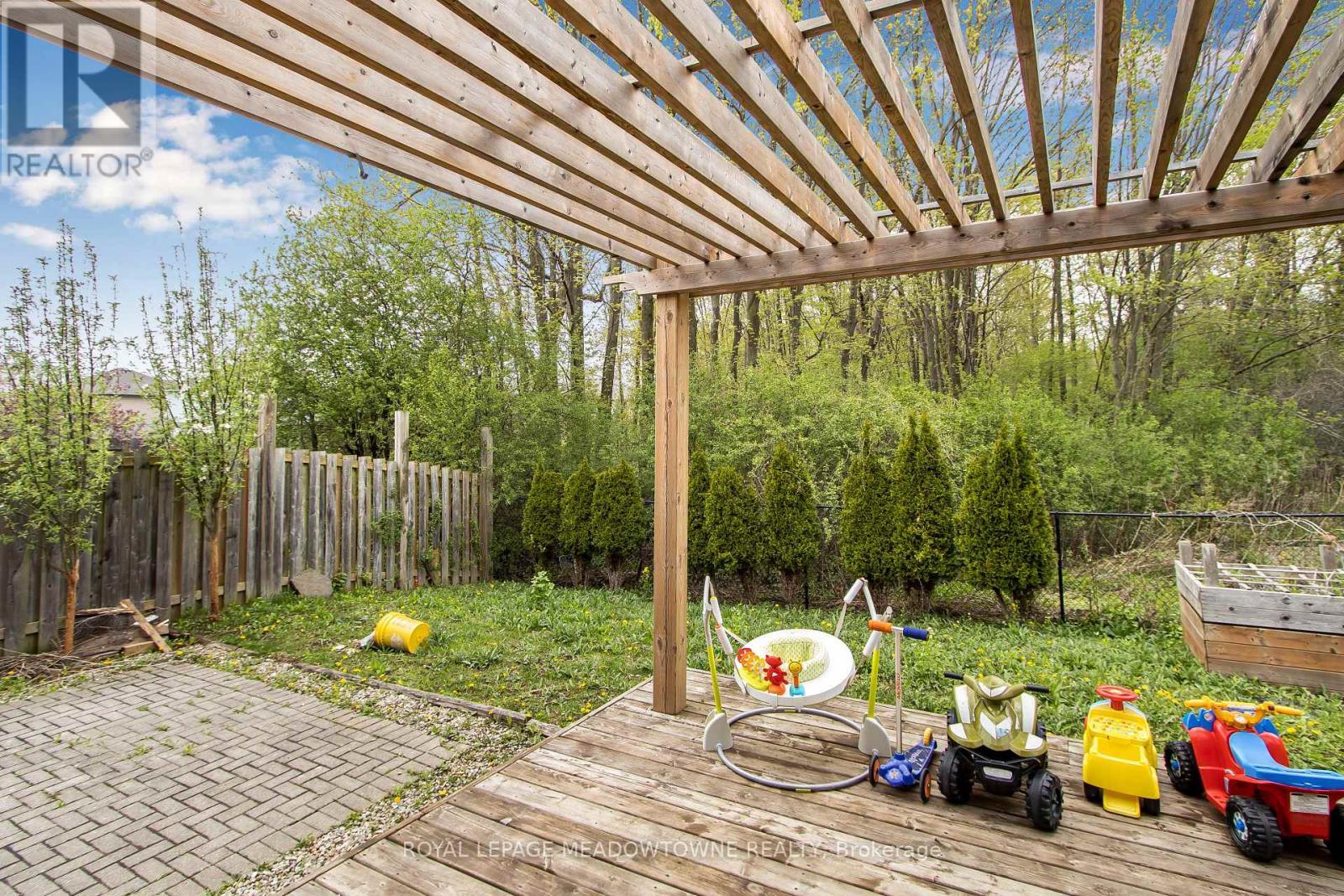 












1162 SMITHER ROAD

,
London North,




Ontario
N6G5R8

