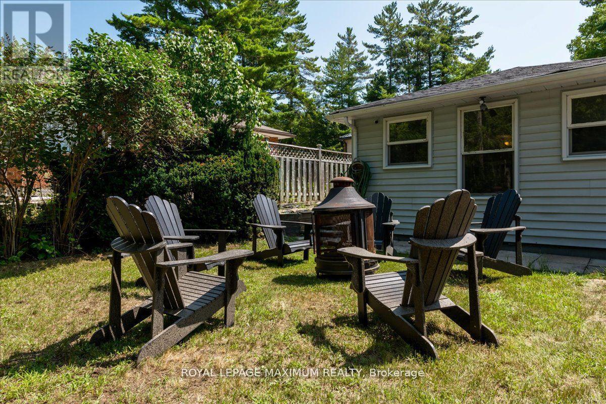 












749 RIVER ROAD E

,
Wasaga Beach,




Ontario
L9Z2M4

