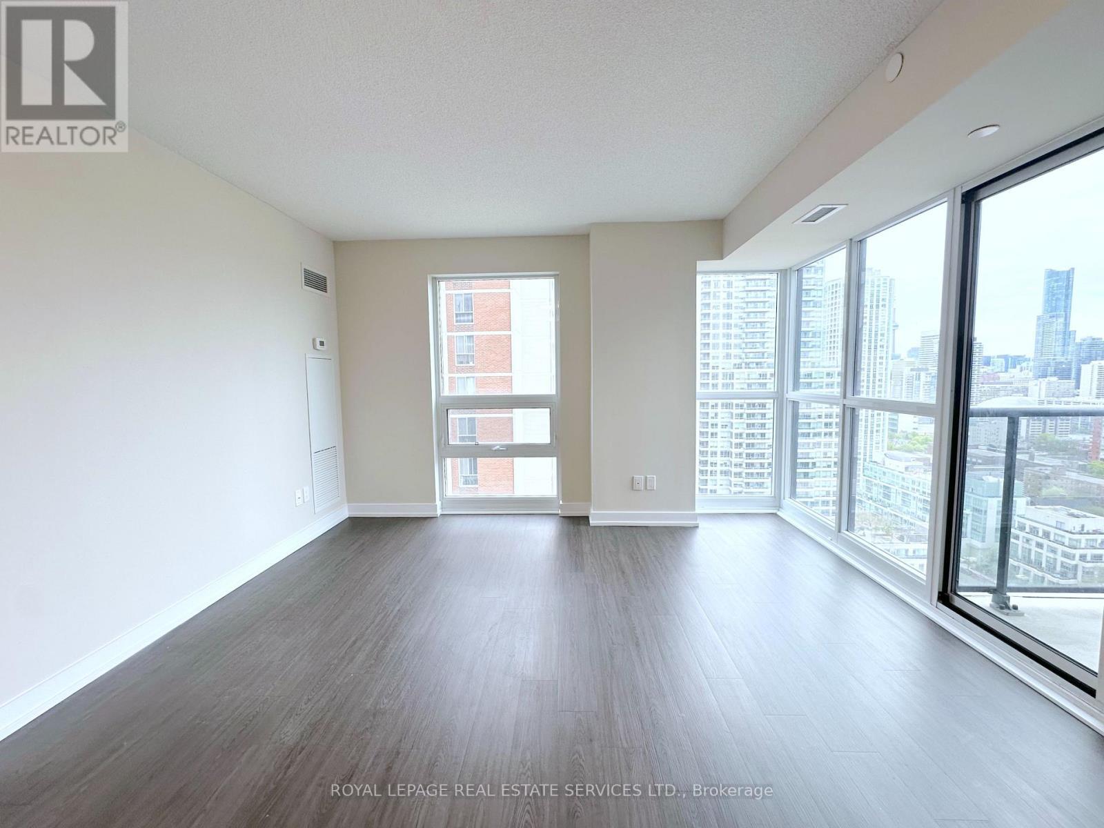 












2402 - 561 SHERBOURNE STREET

,
Toronto,




Ontario
M4X0A1

