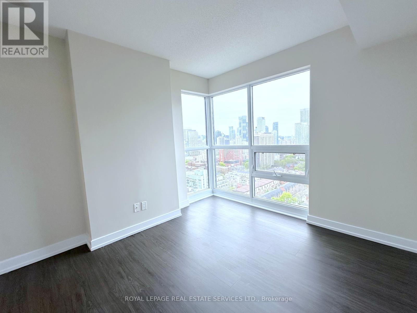 












2402 - 561 SHERBOURNE STREET

,
Toronto,




Ontario
M4X0A1


