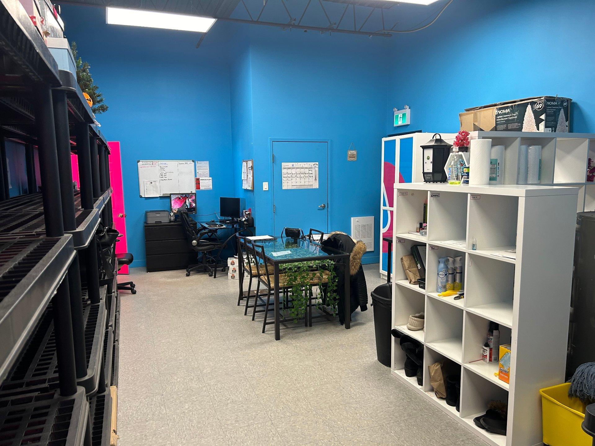 









146


25e Avenue

,
Saint-Eustache,




QC
J7P2V2

