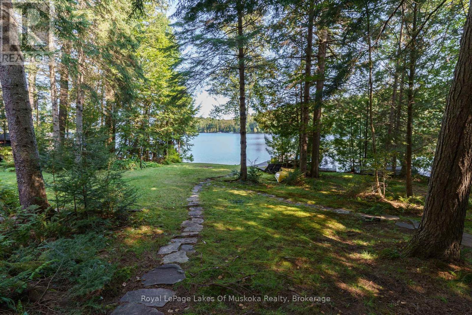 












1363 WEST OXBOW LAKE ROAD

,
Lake of Bays (Finlayson),




Ontario
P1H2J6

