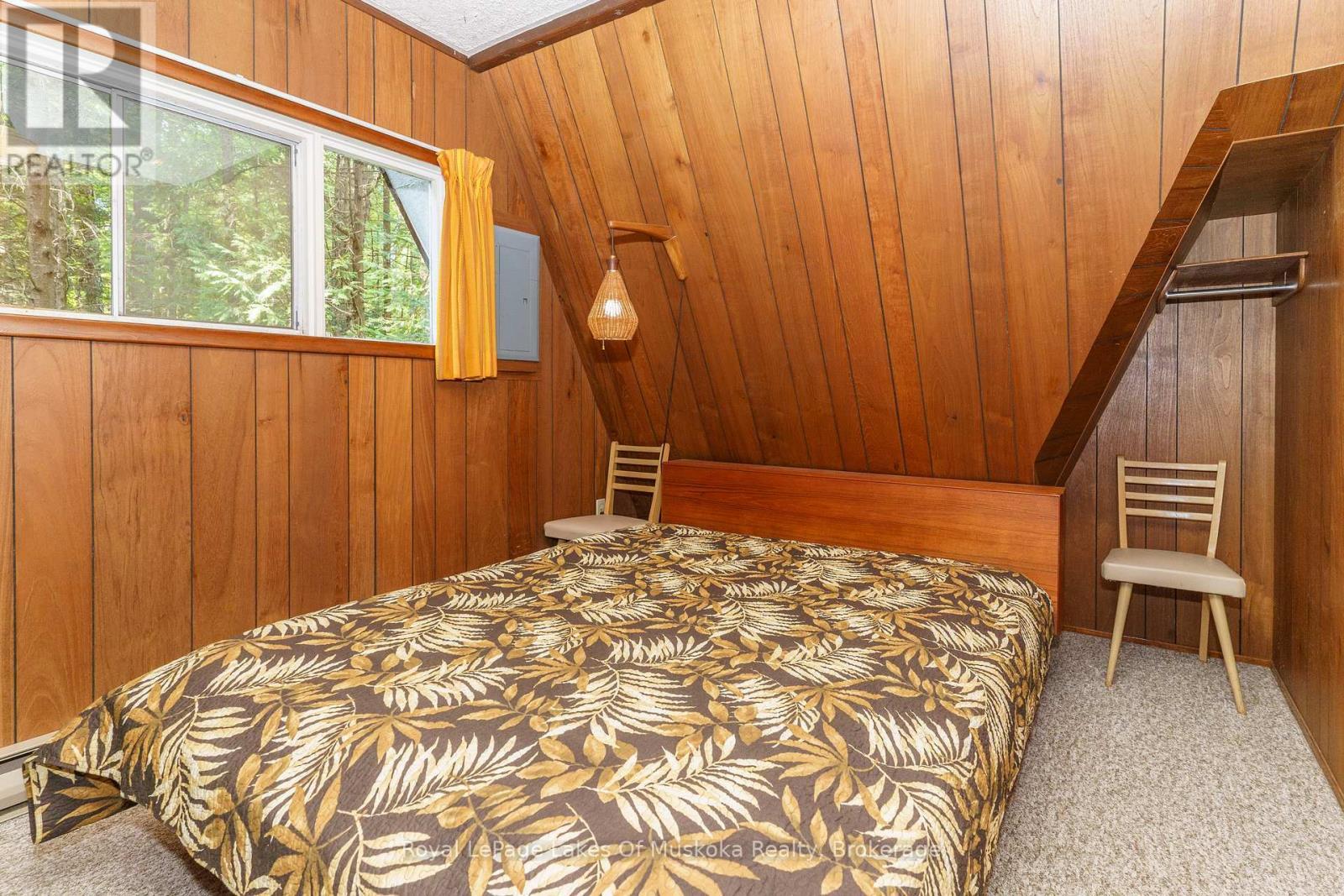 












1363 WEST OXBOW LAKE ROAD

,
Lake of Bays (Finlayson),




Ontario
P1H2J6

