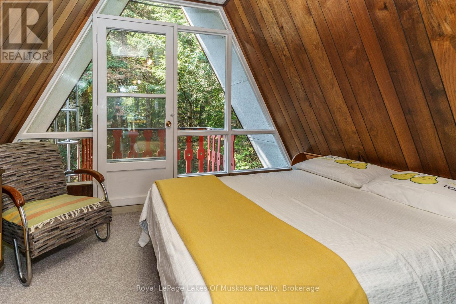 












1363 WEST OXBOW LAKE ROAD

,
Lake of Bays (Finlayson),




Ontario
P1H2J6

