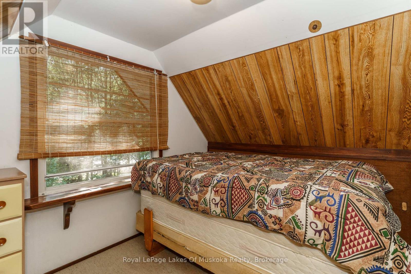 












1363 WEST OXBOW LAKE ROAD

,
Lake of Bays (Finlayson),




Ontario
P1H2J6

