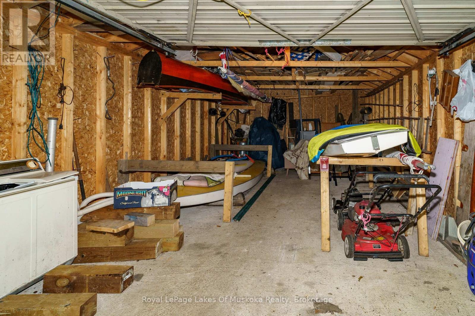 












1363 WEST OXBOW LAKE ROAD

,
Lake of Bays (Finlayson),




Ontario
P1H2J6

