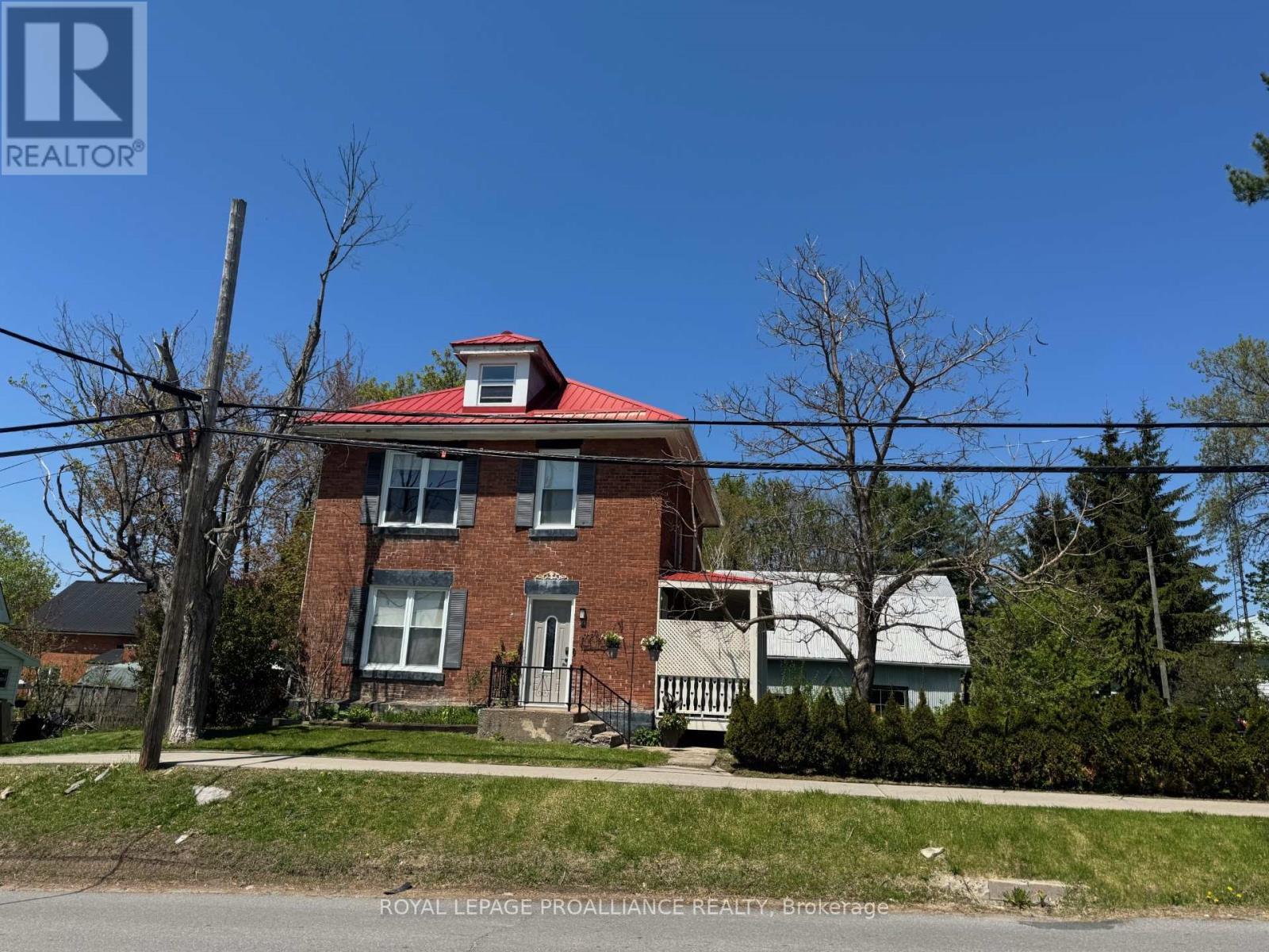 












17 MADOC STREET

,
Marmora and Lake,




Ontario
K0K2M0

