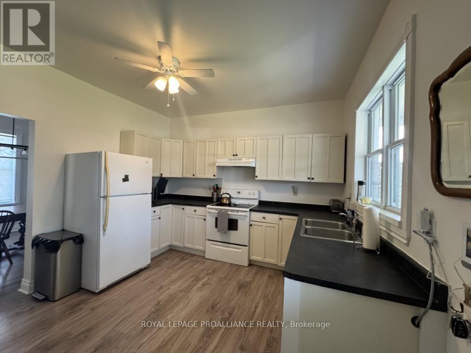 












17 MADOC STREET

,
Marmora and Lake,




Ontario
K0K2M0


