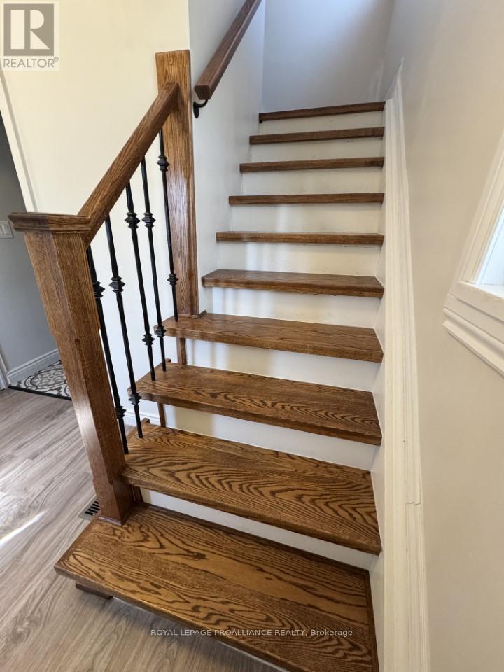 












17 MADOC STREET

,
Marmora and Lake,




Ontario
K0K2M0

