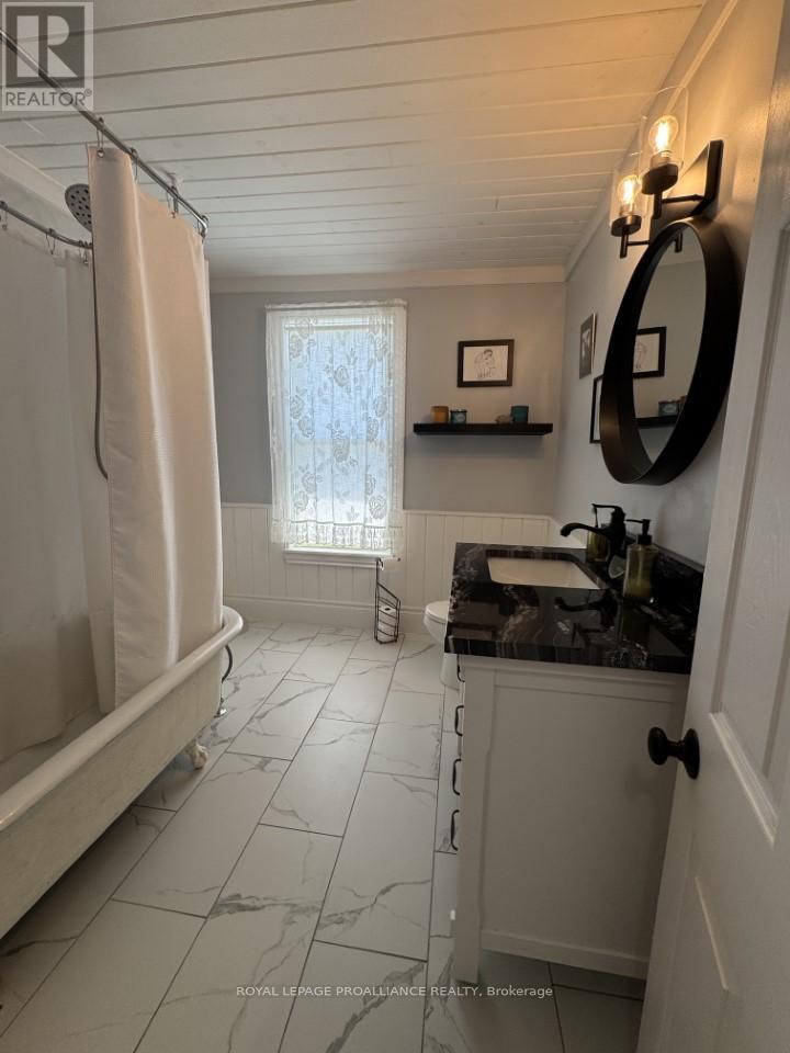 












17 MADOC STREET

,
Marmora and Lake,




Ontario
K0K2M0


