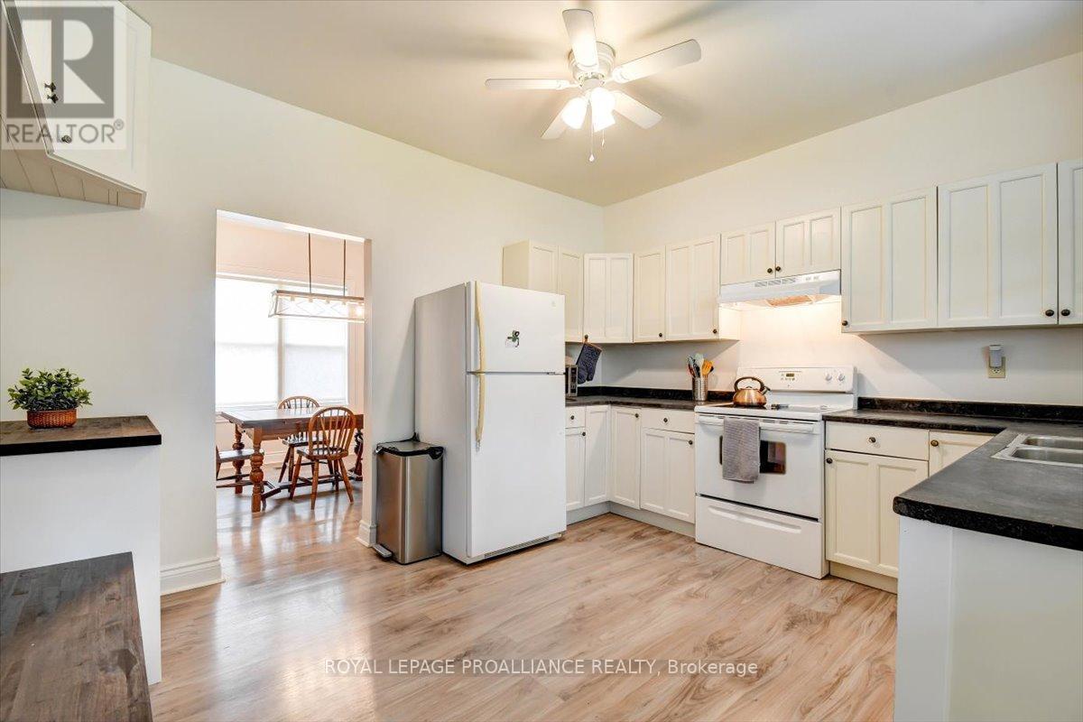 












17 MADOC STREET

,
Marmora and Lake,




Ontario
K0K2M0

