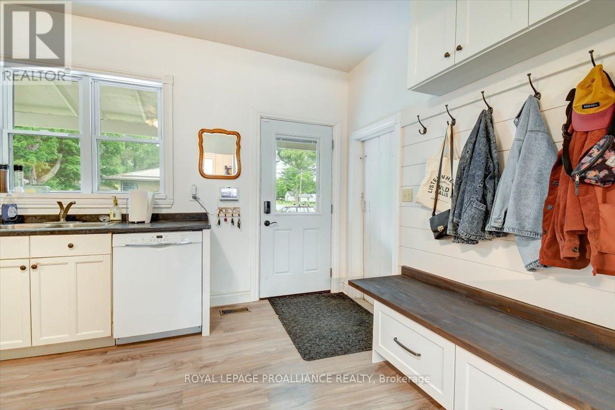 












17 MADOC STREET

,
Marmora and Lake,




Ontario
K0K2M0

