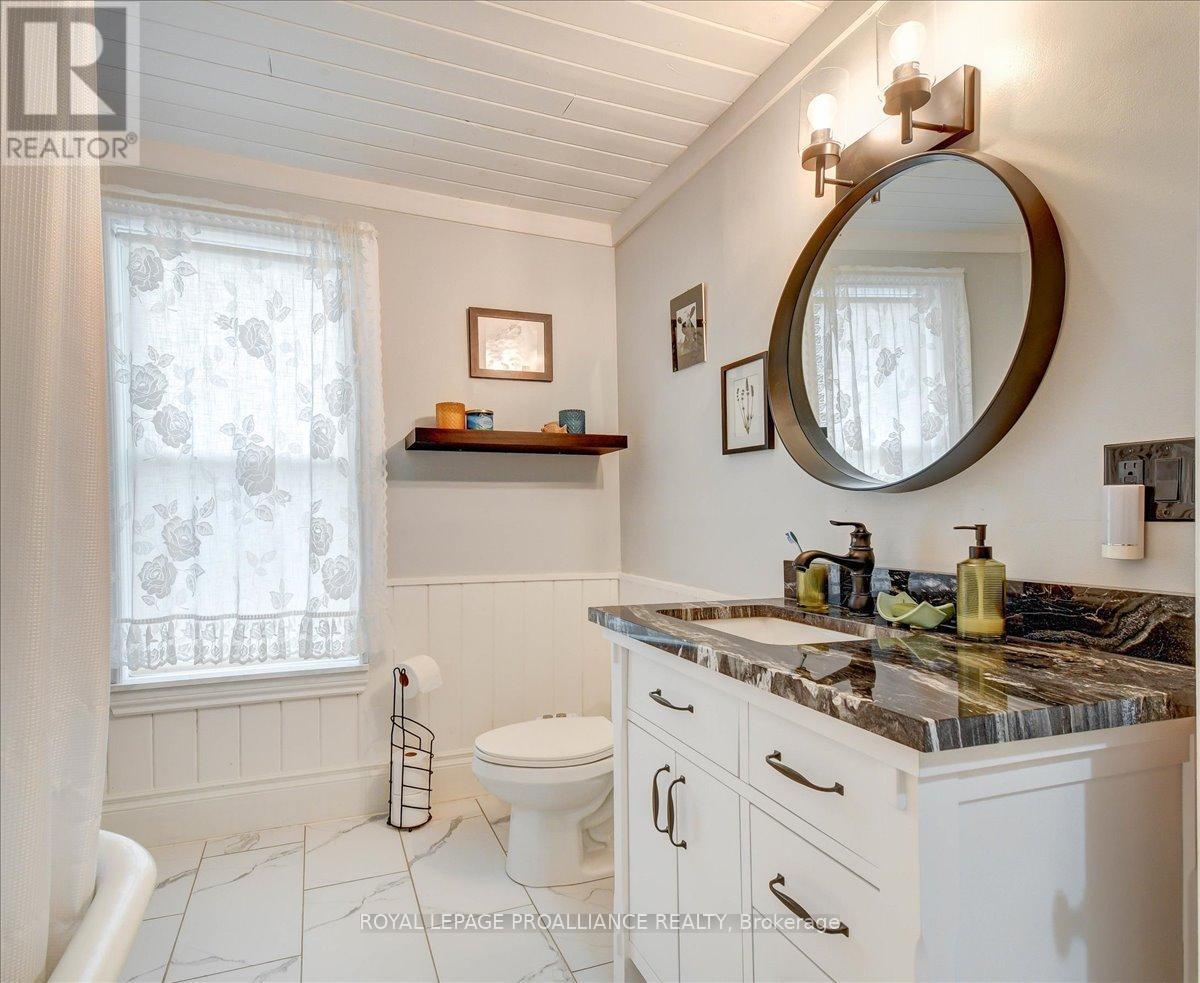 












17 MADOC STREET

,
Marmora and Lake,




Ontario
K0K2M0

