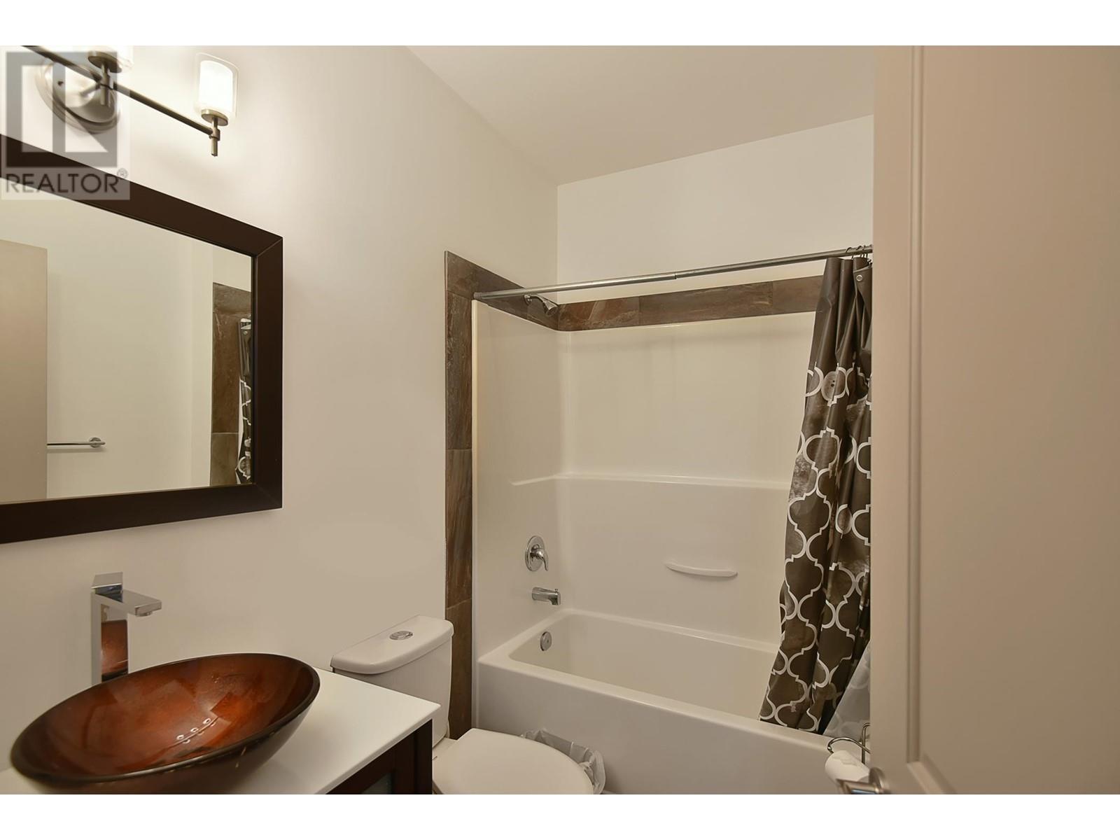 












5533 SECHELT INLET CRESCENT

,
Sechelt,




British Columbia
V7Z0G1


