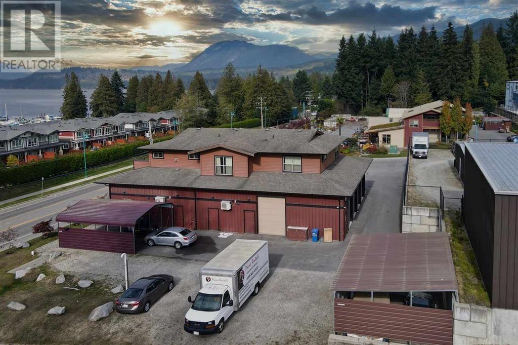 












5533 SECHELT INLET CRESCENT

,
Sechelt,




British Columbia
V7Z0G1

