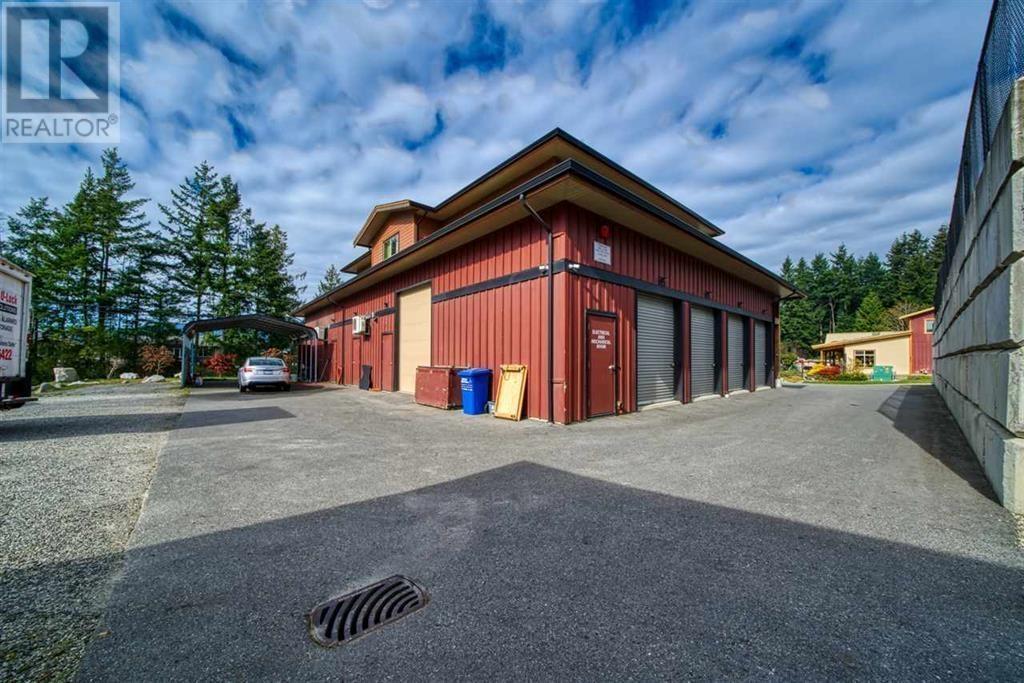 












5533 SECHELT INLET CRESCENT

,
Sechelt,




British Columbia
V7Z0G1

