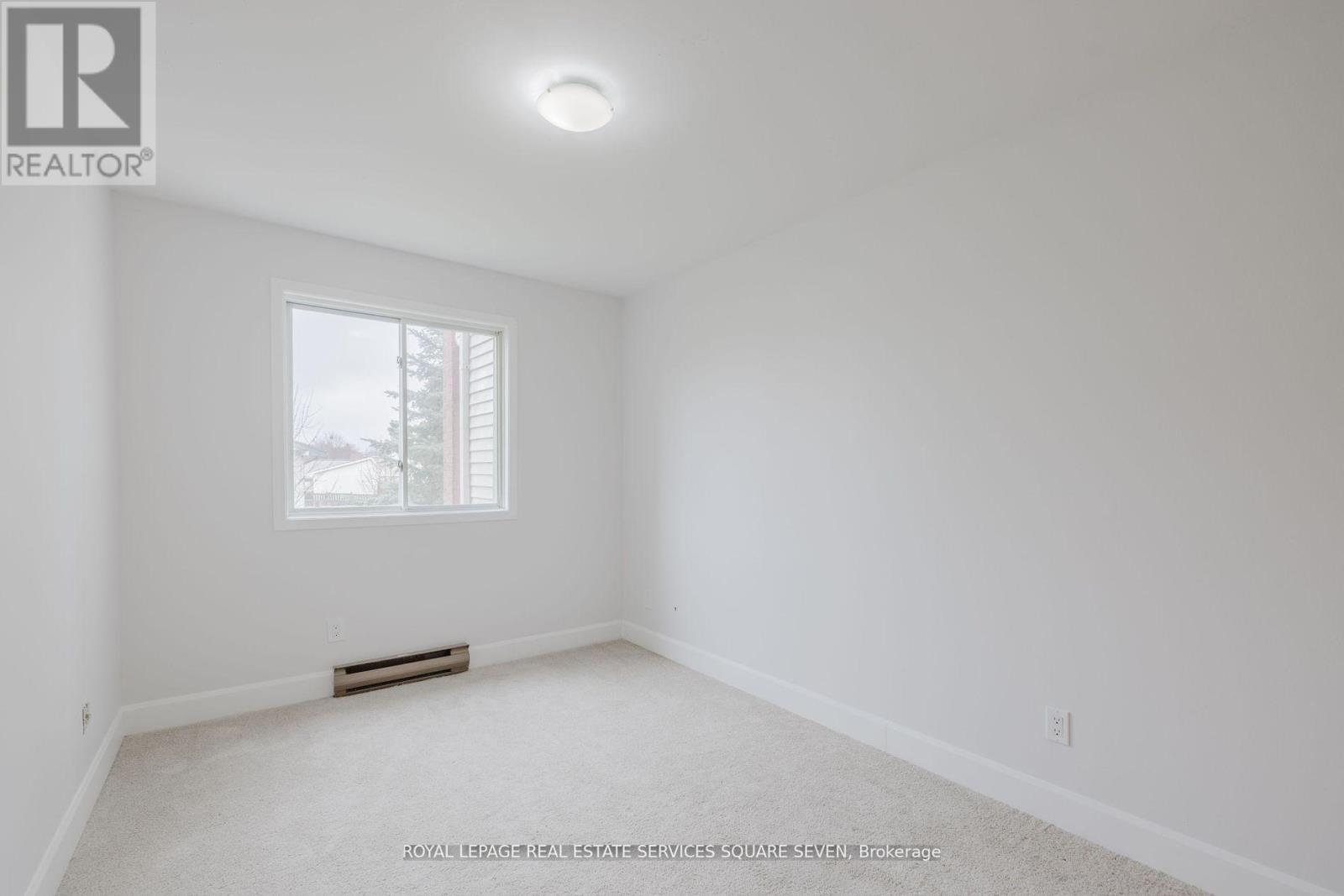 












65 - 1096 JALNA BOULEVARD

,
London South,




Ontario
N6E3B8

