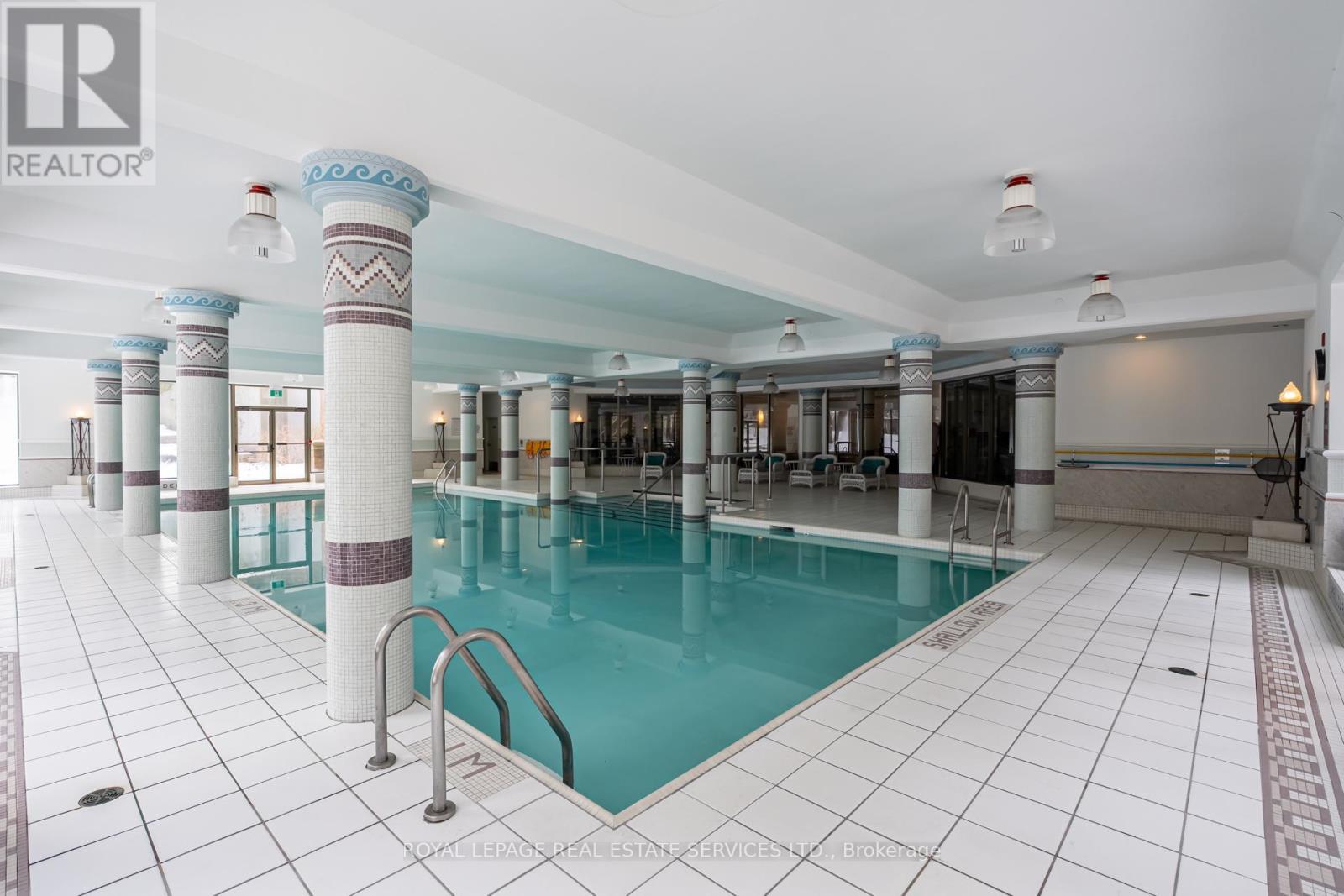 












203 - 1 RIPLEY AVENUE

,
Toronto,




Ontario
M6S4Z6

