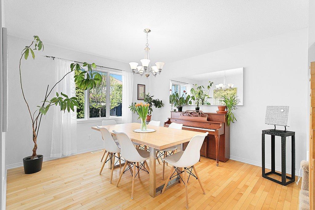 









16


Rue du Centaure

,
Gatineau (Aylmer),




QC
J9J3V2


