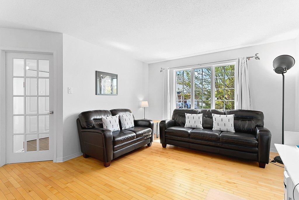 









16


Rue du Centaure

,
Gatineau (Aylmer),




QC
J9J3V2

