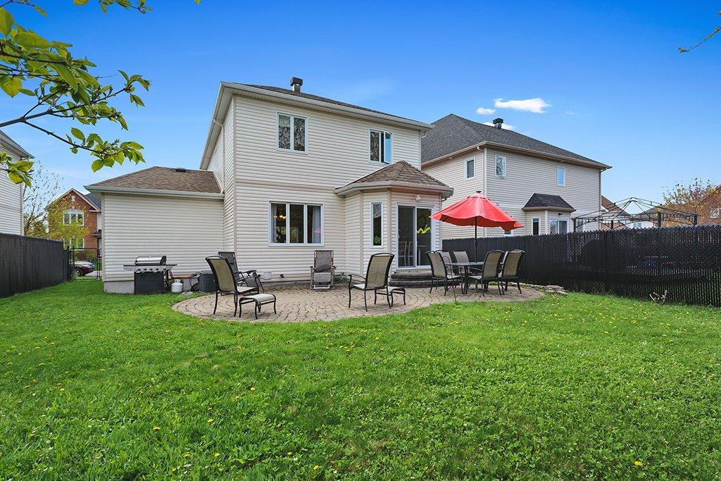 









16


Rue du Centaure

,
Gatineau (Aylmer),




QC
J9J3V2


