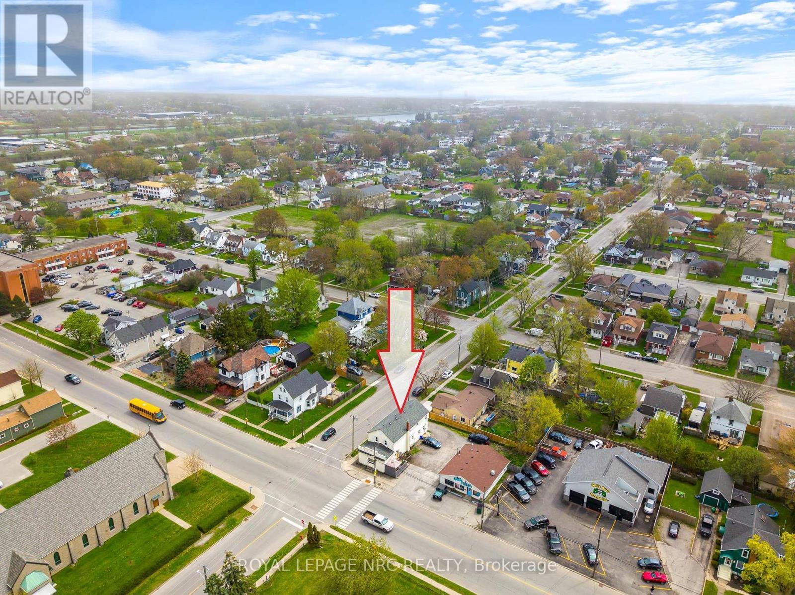 












396 MAIN STREET W

,
Port Colborne (Main Street),




Ontario
L3K3W1

