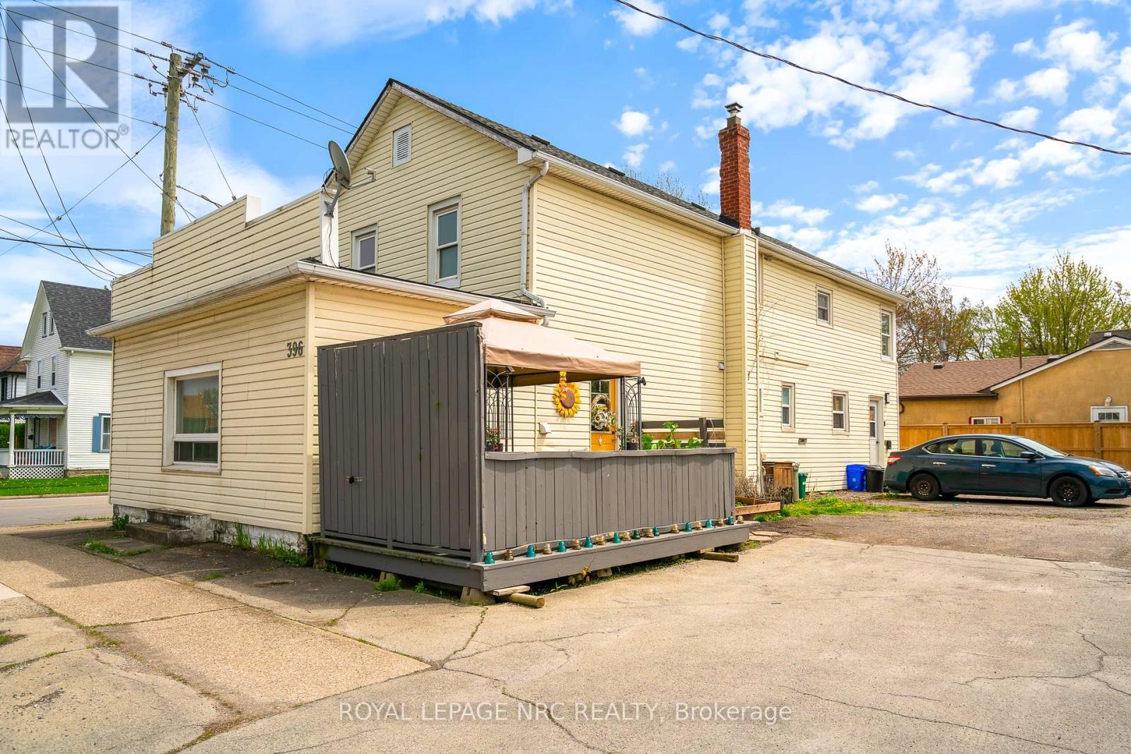 












396 MAIN STREET W

,
Port Colborne (Main Street),




Ontario
L3K3W1

