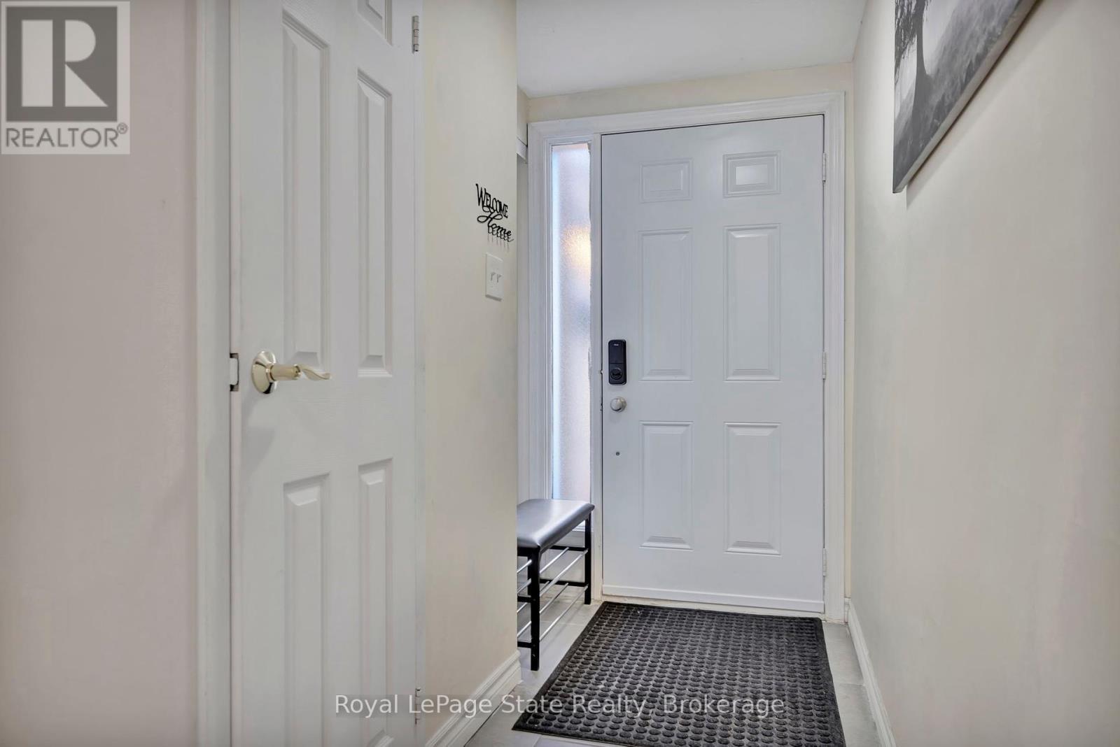 












60 - 11 HARRISFORD STREET

,
Hamilton (Red Hill),




Ontario
L8K6L7

